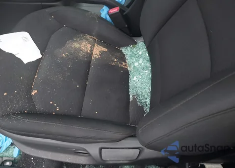 2019 Hyundai Elantra Se z USA, uszkodzony, nr VIN 5NPD74LF4KH449143